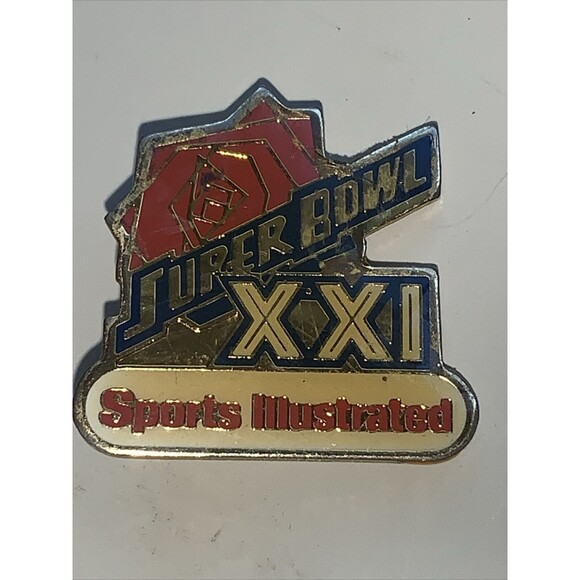 1986 Super Bowl XXI SPORTS ILLUSTRATED Rose Logo Pin Da Bears 46-10 over Pats - Picture 2 of 3